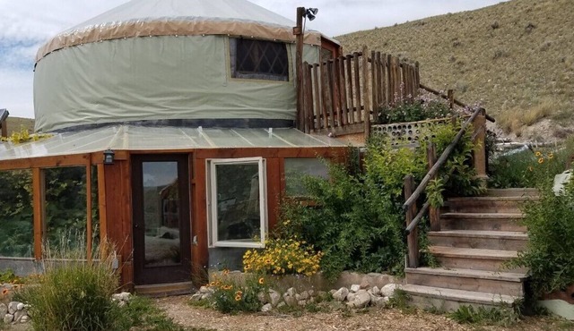 Magpie Springs Yurtship in Dillon with WiFi