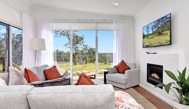 Magpie Two - Two for Joy Estate. 3 bedroom sleeping 6