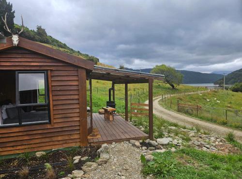 Mahakipaoa Cabin