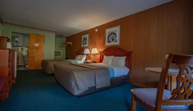 Mahoning Inn