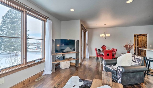 Main St Bozeman Condo - Walk to Parks & Eateries!