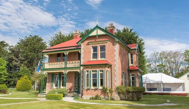 Mainholm Lodge