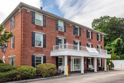MainStay Suites Foxboro - Mansfield