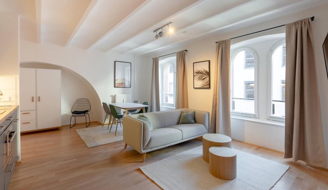 Mainz Romano-Guardini-Platz | Suite (LT)