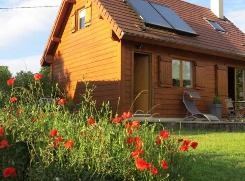 Maison écoresponsable classée 3 étoiles avec son jardin clos