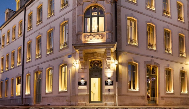 MAISON 1896