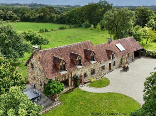 Maison authentique près d'un étang avec animaux acceptés, linge et ménage inclus - FR-1-497-142