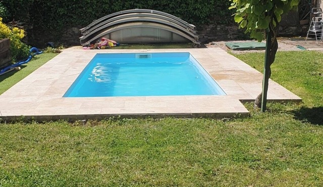 Maison Avec Jardin Dans Village, Proche de la Base Nautique