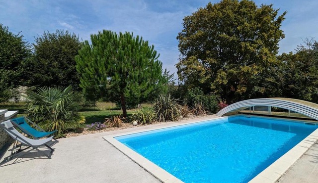 Maison avec Piscine Privative, Jardin, Billard et Proche des Plus Beaux Villages de France - FR-1-653-243