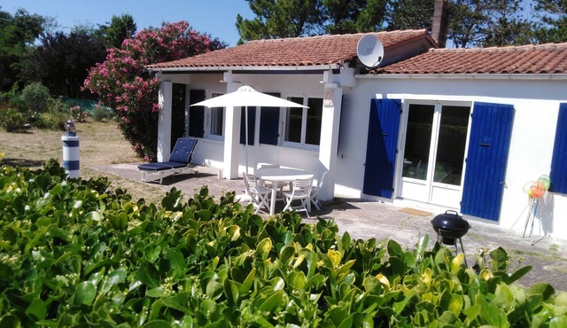 Maison Avec Très Grand Jardin : Plage à Pied, Piste Cyclable,