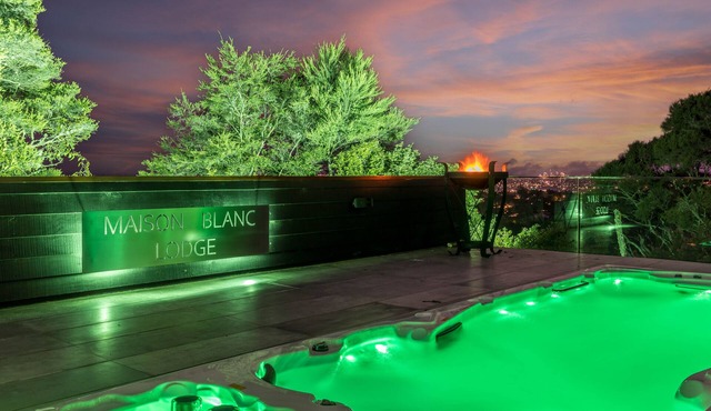 Maison Blanc