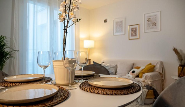 Maison Blanche: appartamento elegante con parcheggio privato