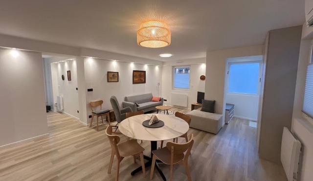Maison climatisée indépendante et de plein pied