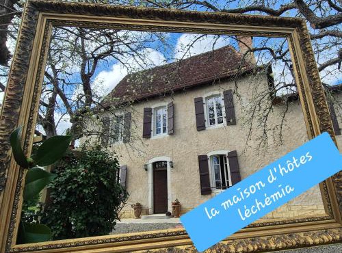 Maison d'Hôtes Béarnaise "Léchémia"