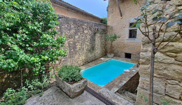 Maison dans village Médieval