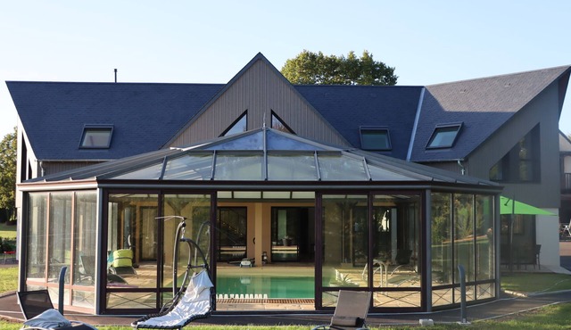 Maison Darchitecte et sa Piscine Privée