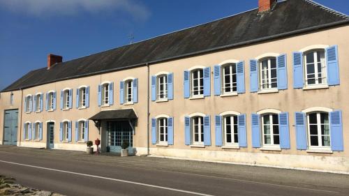Maison de Charme au Dézert avec Vue sur le Lac