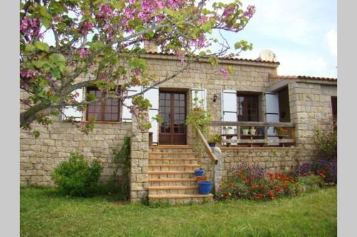 Maison de charme proche mer en Corse du Sud
