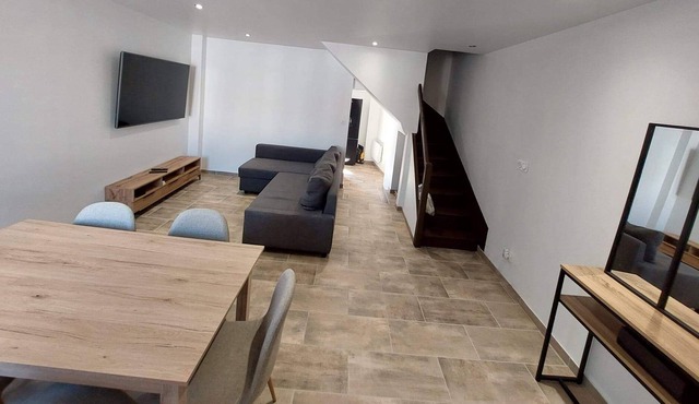 Maison de Ville Dans Residence Privée