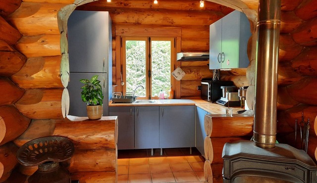 Maison de Charme Avec Piscine sur Grand Terrain