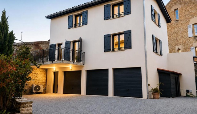 Maison neuve, terrasse & garage proche Lyon