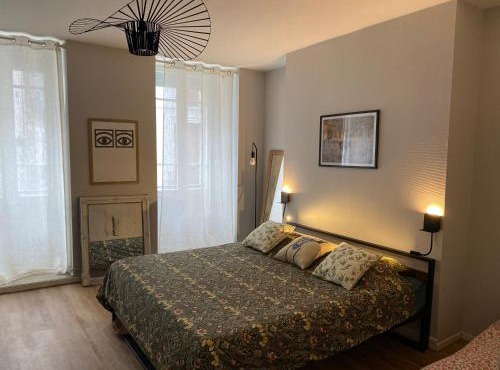 MAISON GERMÈS - CENTRAL & STANDING - Appartements traversants - Lits 180 King Size - Linge de lit et de toilette inclus - Parking privé - Espace Télétravail