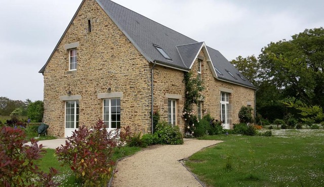 Maison Leonard