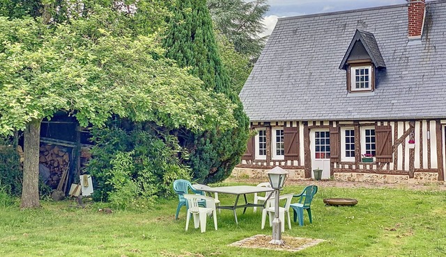 Maison Normande AU Calme DS UN Hameau Jardin Avec Piscine