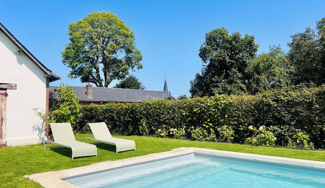 Maison Normande avec piscine extrieure Chauffée