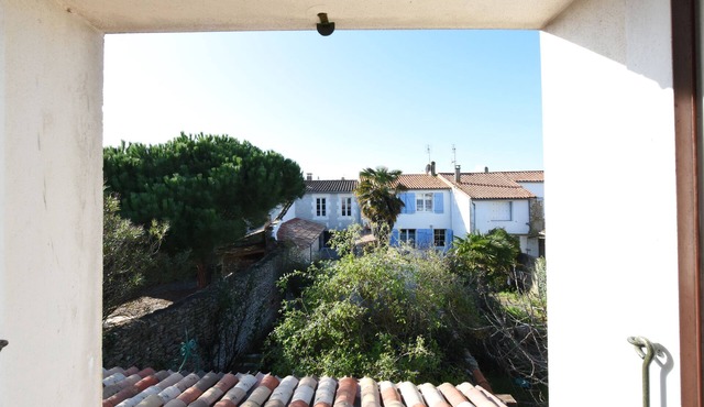 Maison Rose, La Couarde s/mer, rénovée, en plein coeur de l île de ré,