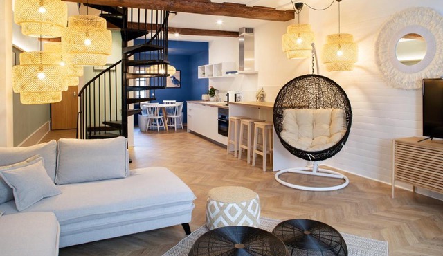 Maison Tillot