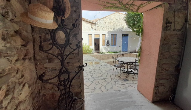 Maisonnette Avec SPA et Piscine
