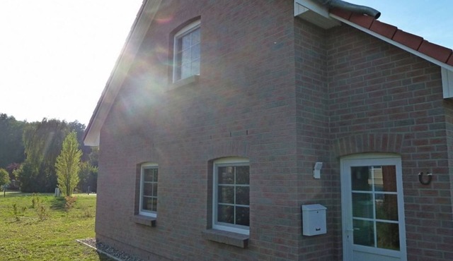 MaiStern - High-quality vacation home (100sqm) for 6 people with fireplace, sauna &