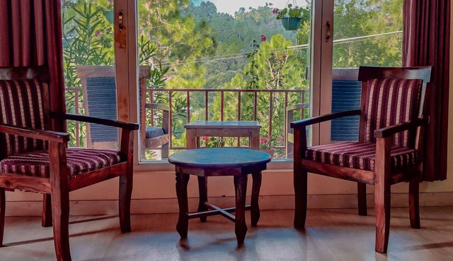 Majkhali Woods, Ranikhet, By Himalayan Eco Lodges