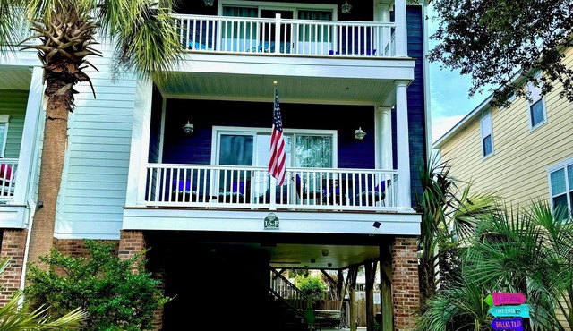 Make memories in this spacious home, short walk to the beach and Surfside Pier.