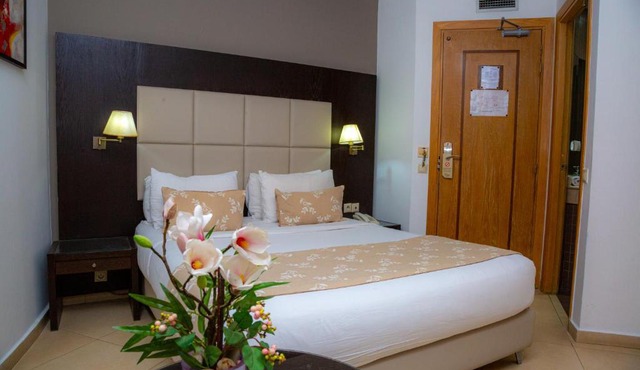 Malak Hotel