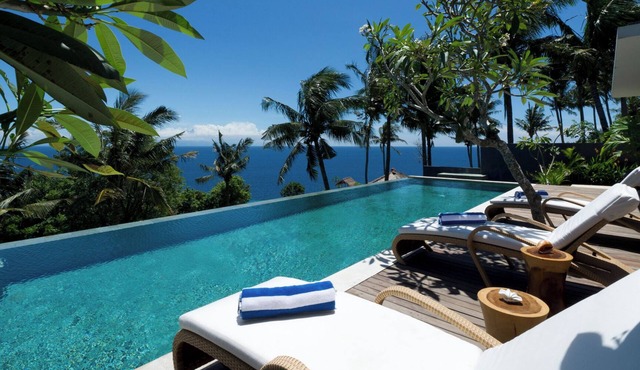 Malimbu Cliff Villa