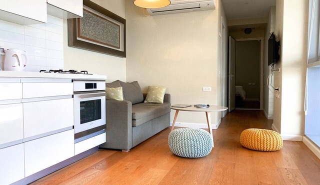 MAMAD Chic 1BR in City Center by FeelHome
