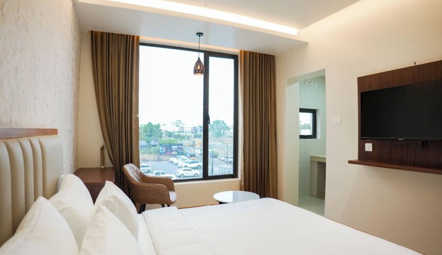 Manchester Suites