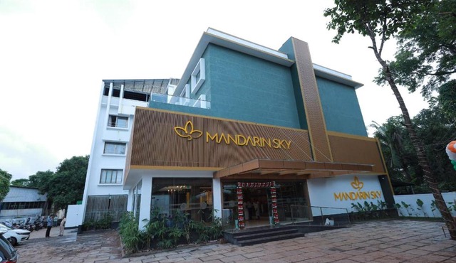 MANDARIN SKY