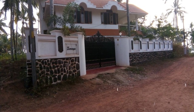 Manged & Maintained by a British couple. First Floor of a beautiful Villa.