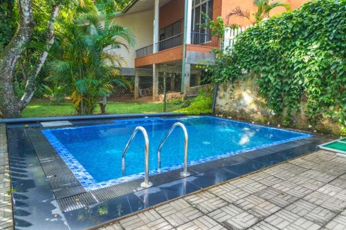 Mango Villa