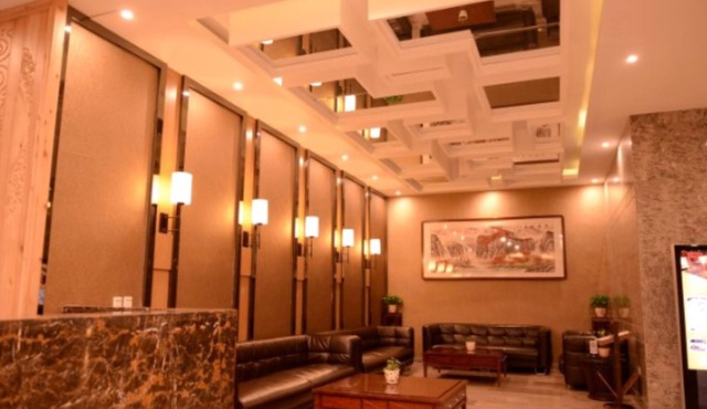 Manhattan Hotel