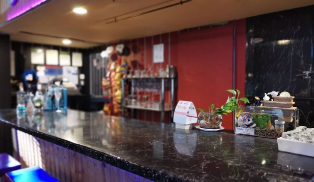 Manitou Motor Inn