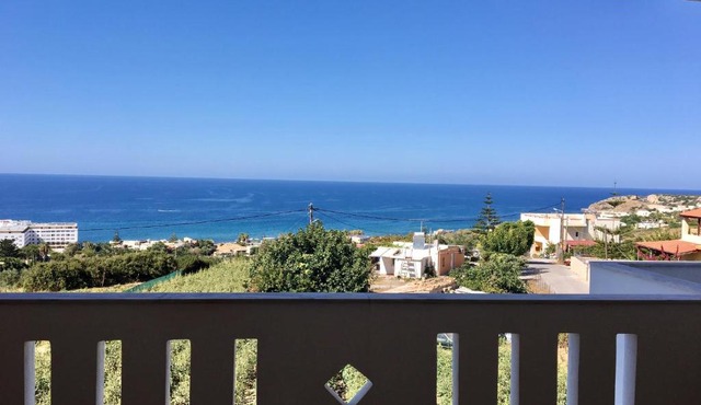 Manolis Apartments