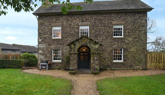 Manor Farmhouse