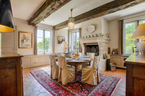 Manor House And Its Park In The Heart Of Calvados