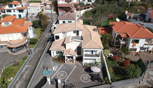 Mansion Almond - Sea, sun and a charming refuge!