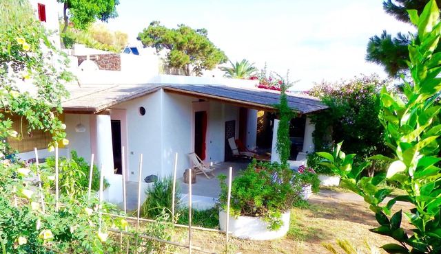Mansion - Stromboli
