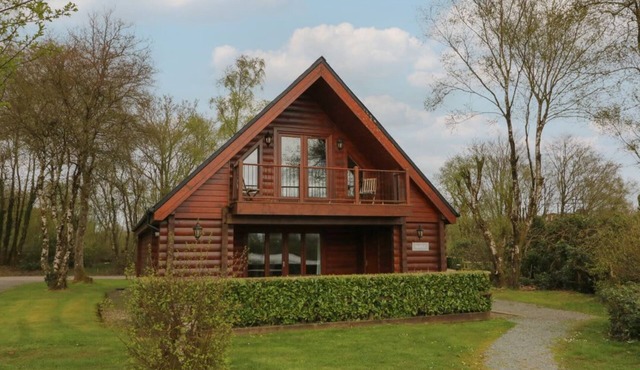 Maple in Dolton, Devon. 3 bed.